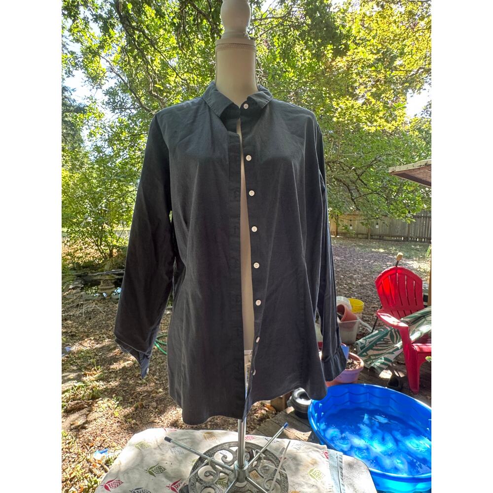 EDDIE BAUER Women's XL Wrinkle Free  Blue Long Sleeve Button Down Business Shirt